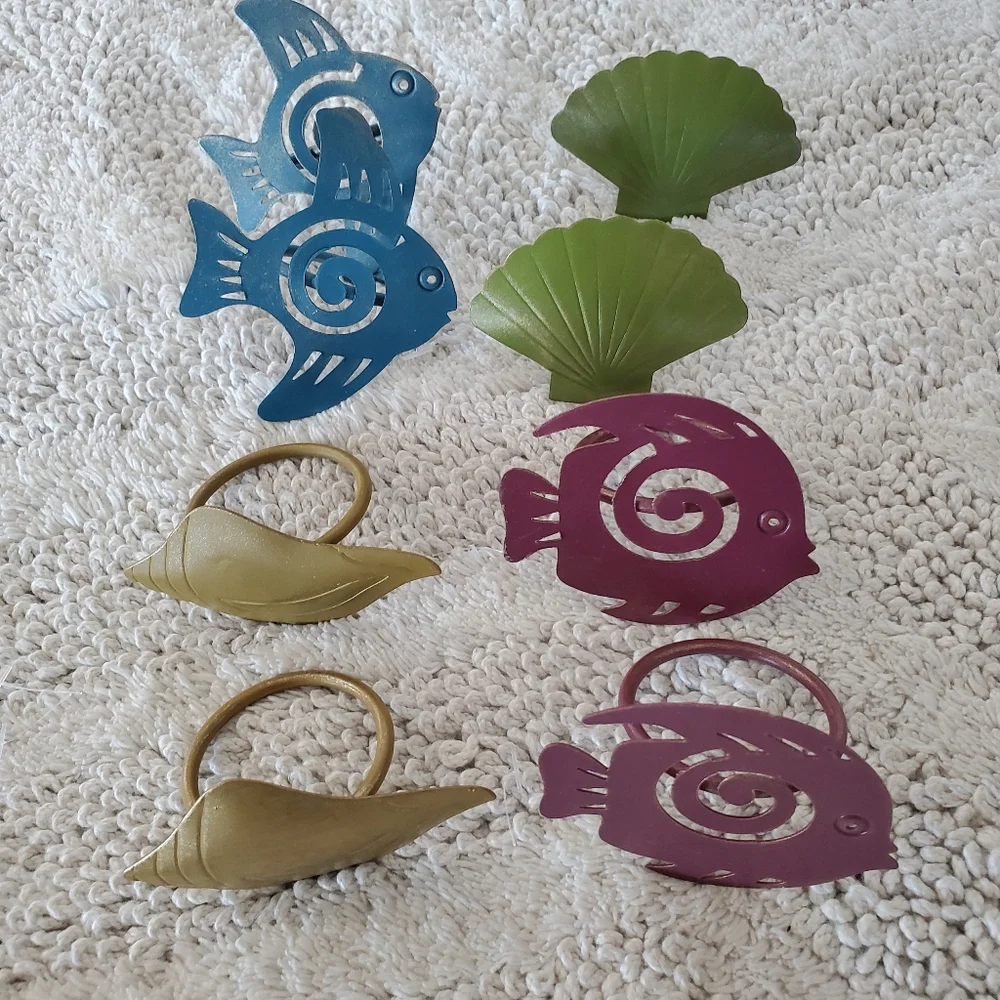 PIER 1 Seaside 8 ct Napkin Rings Hand Painted Metal Shells Fish Beach Coastal